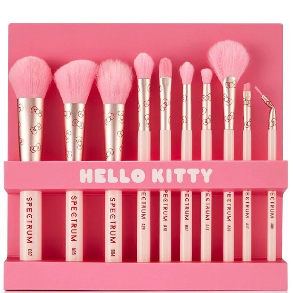 Spectrum Hello Kitty 10 Piece Fluffy Pancake Brush Set